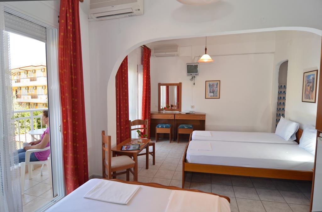 Hotel Triada Limenaria  Ruang foto